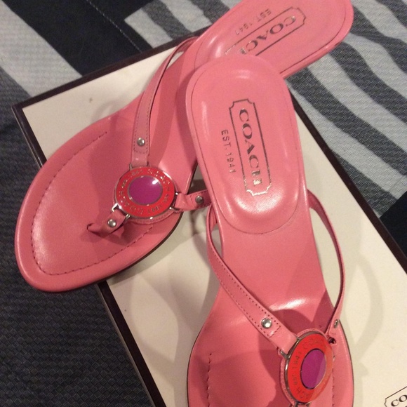 Shoes - Picture 1 of 8